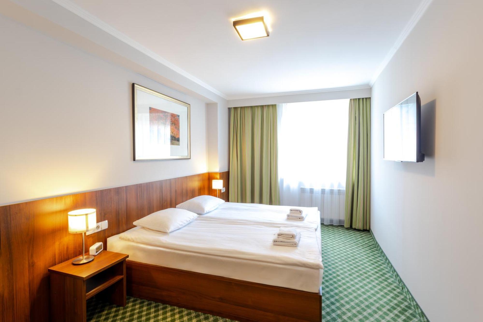 Hotel Hit Varšava