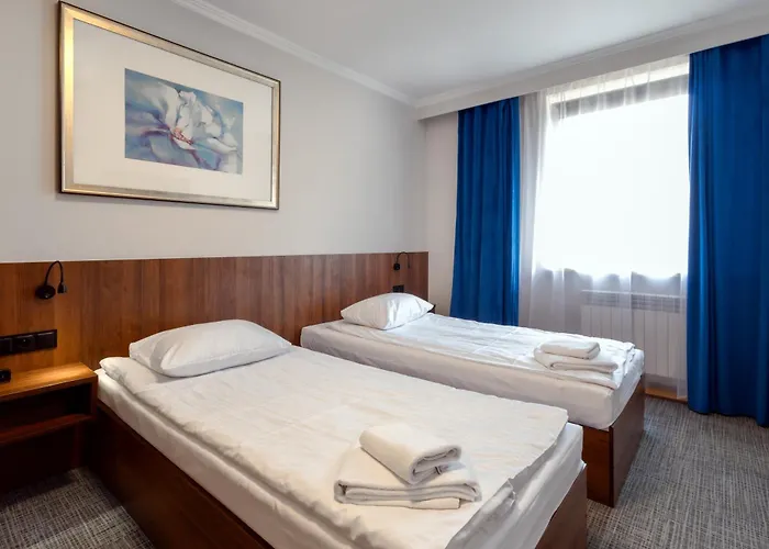 Hit Hotel