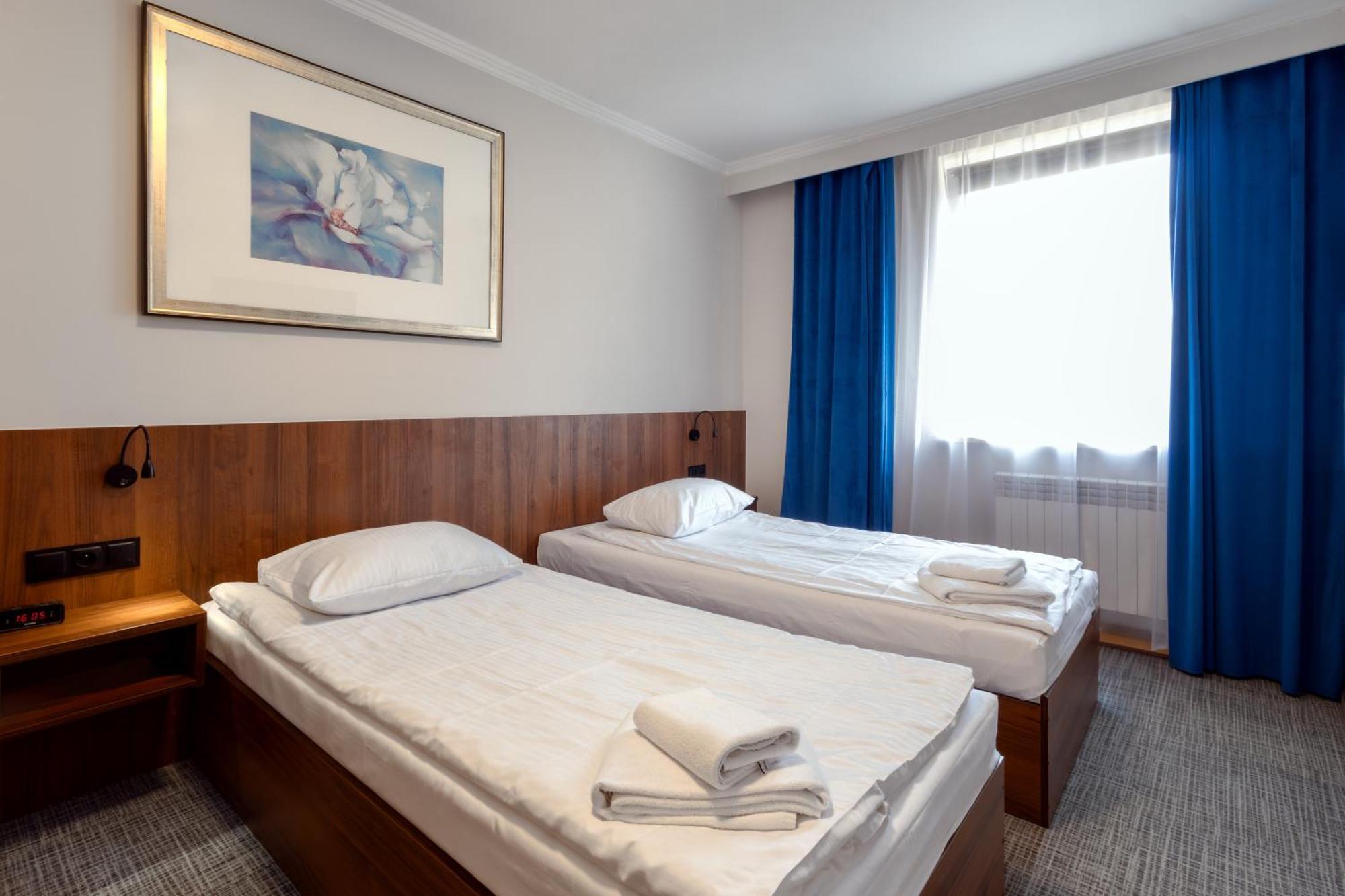 Hotel Hit 3*
